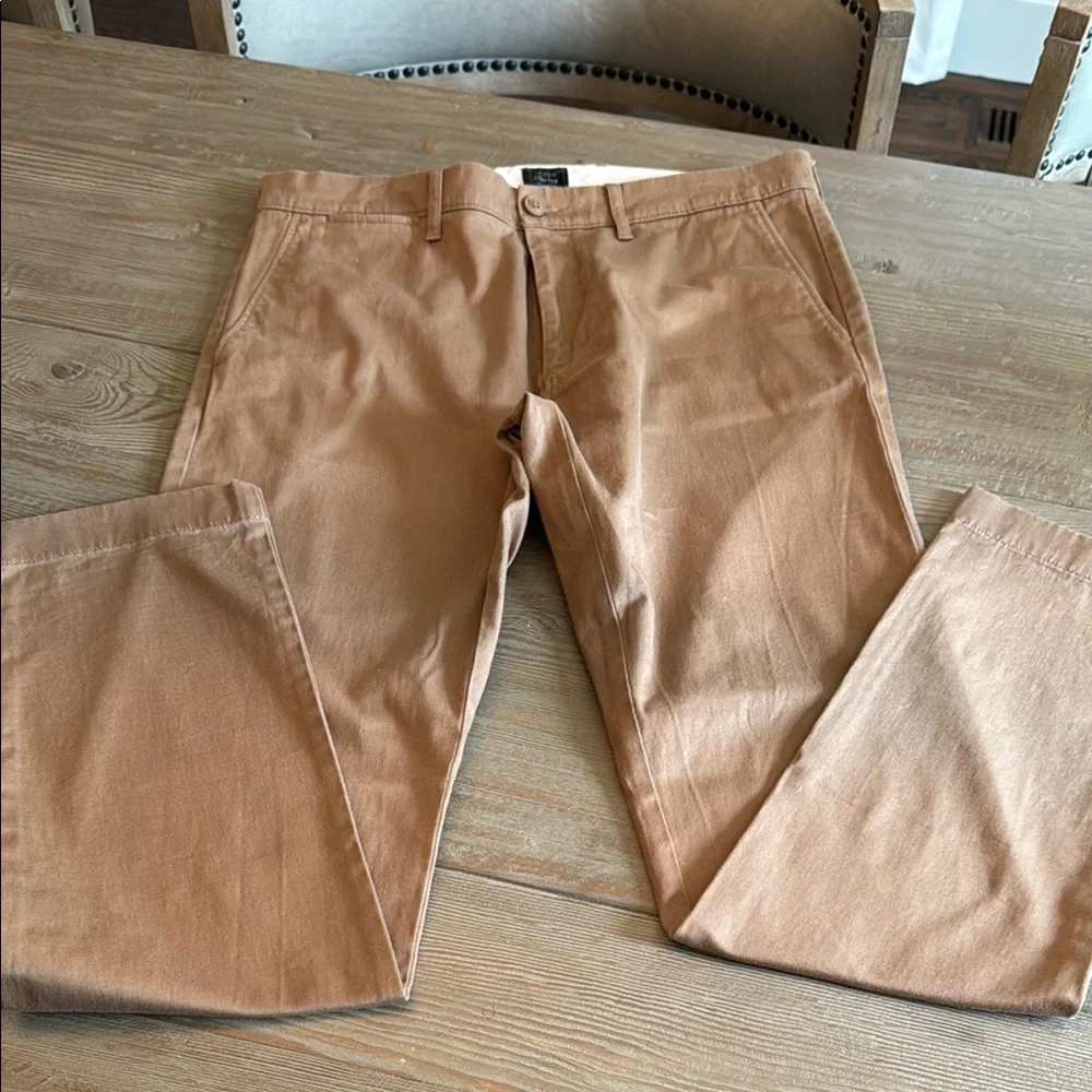 J Crew Men's khaki Pant 32x32